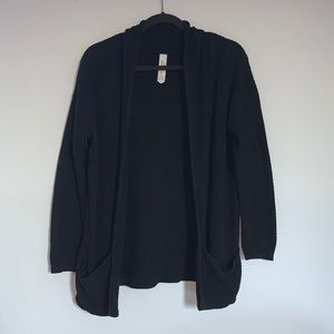 Knitted Pull&Bear Cardigan w/ Pockets
